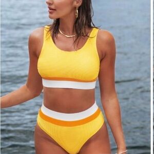 NWT Cupshe Yellow and White Ribbed Bralette Bikini 2 piece Swimsuit